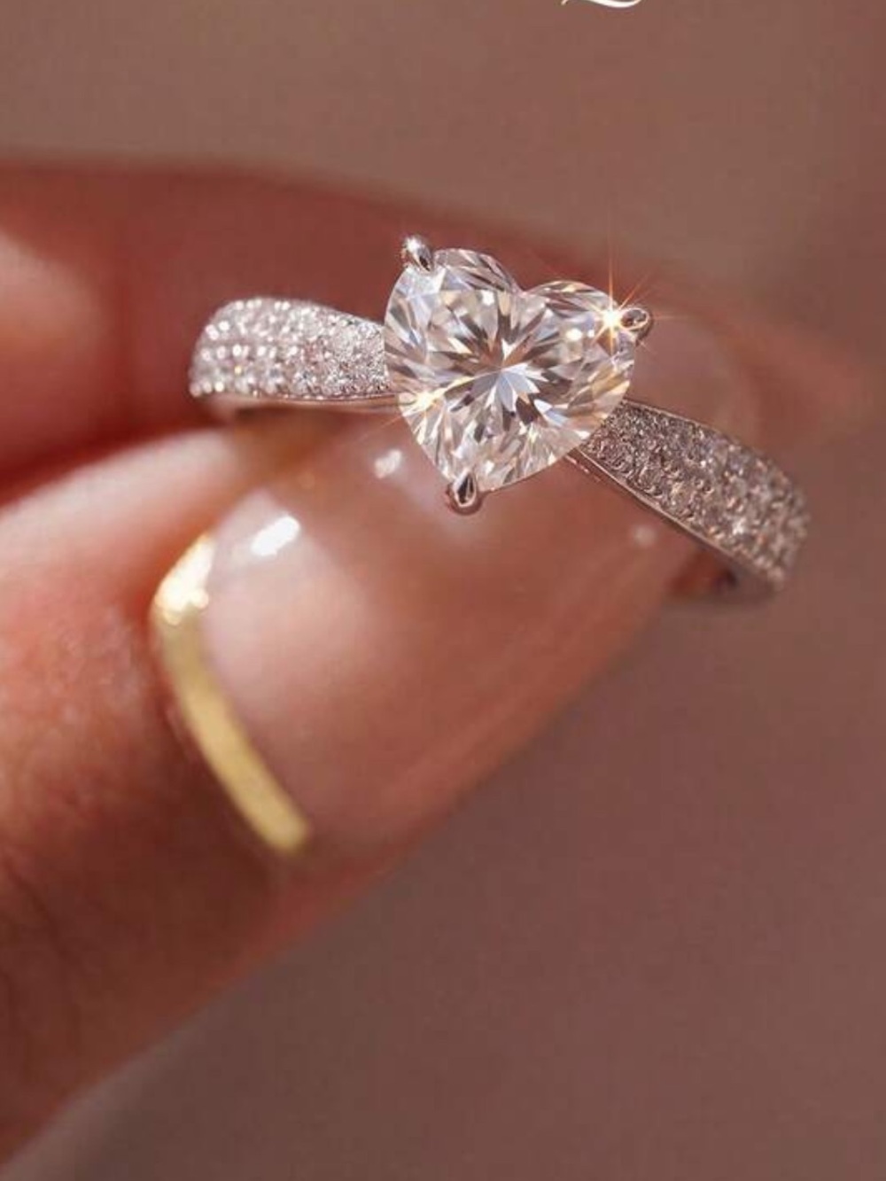 925 Silver Ring with Brilliant Heart-Cut Clear Stone and Pavé Accents